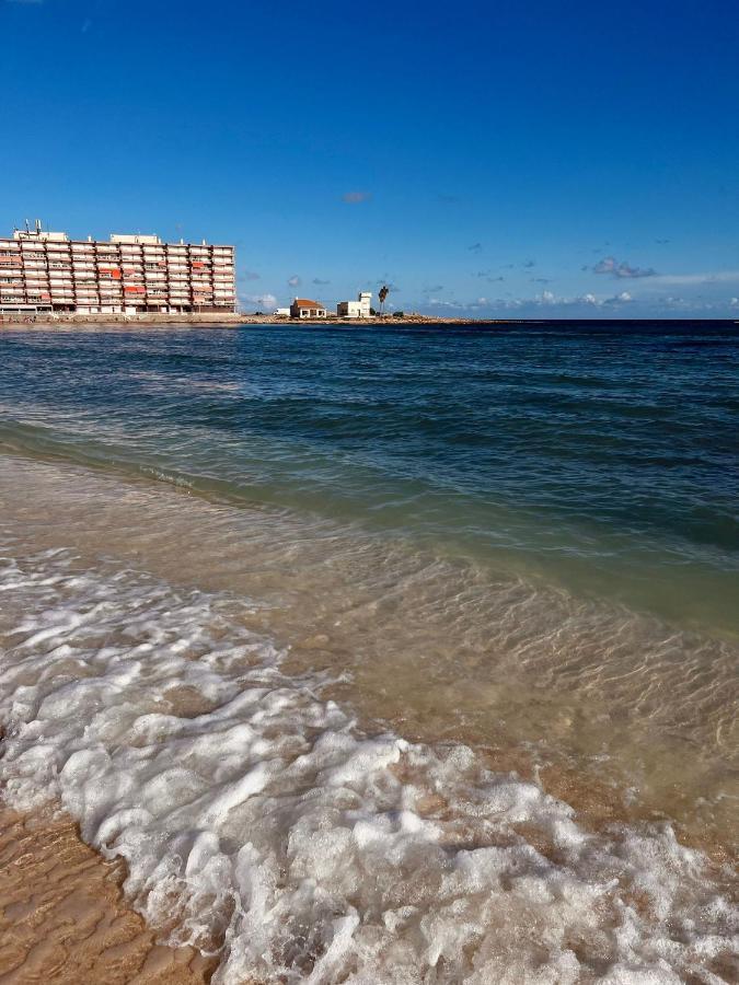 Uroczy Apartament Przy Playa De Los Locos Torrevieja Exterior foto
